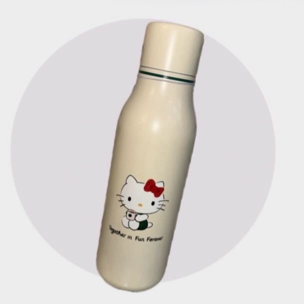 Hello Kitty Cream Water Bottle